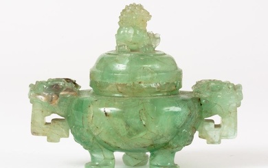 LID VESSEL WITH DRAGON AND LION