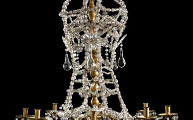 LUSTRE À LACÉ D'ÉPOQUE LOUIS XIV En cristal de roche en forme de perles, poires...