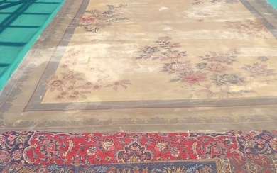 Large Chinese Hand Woven Carpet with Floral Pattern