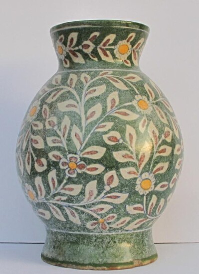 Large Persian pottery vase 19thc. or earlier GC3A
