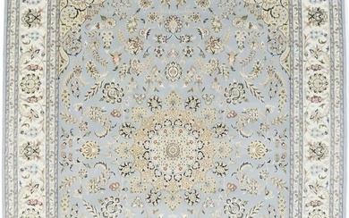 Light Blue Floral Medallion 9X12 Classic Nain Oriental Rug Living Room Carpet