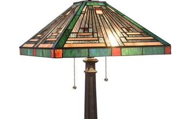 Mission Style Stained Art Glass Table Lamp