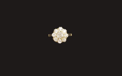 Old cut diamond rosette ring