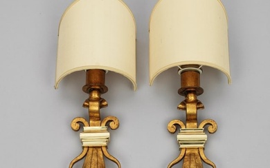 Paar dekorative Wandlampen