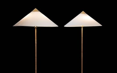 Paavo TYNELL 1890-1973 Paire de lampadaires mod. 9602 - Circa 1950
