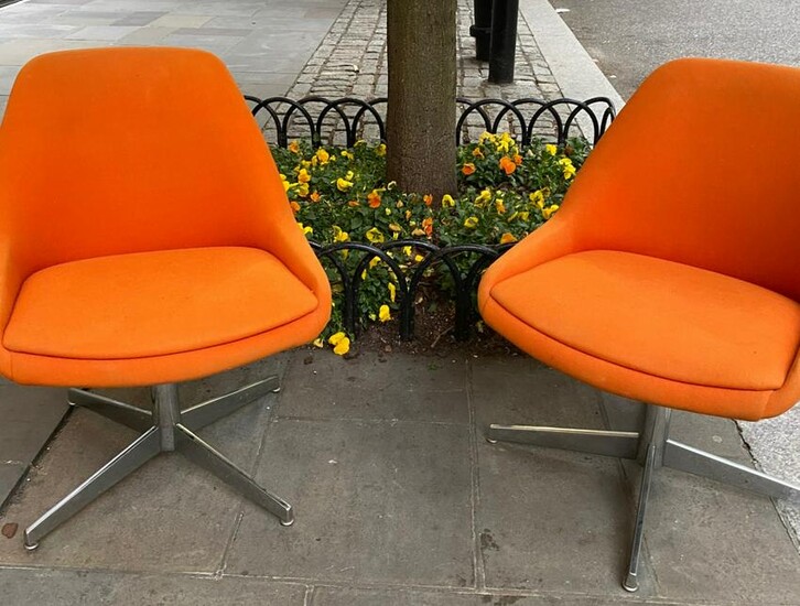 Pair Vintage Knoll Steelcase Barrel Back Chairs
