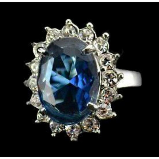 Princess Diana-Style Blue Crystal Ring