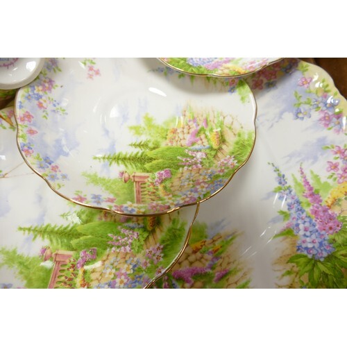 Royal Albert Kentish Rockery patterned tea ware: 18 pieces (...