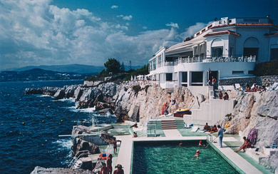 SLIM AARONS (1916 - 2006) Hotel du Cap Eden-Ro 1976...