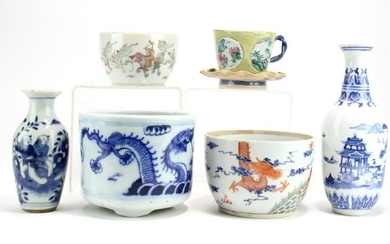 Six Chinese Porcelain Items