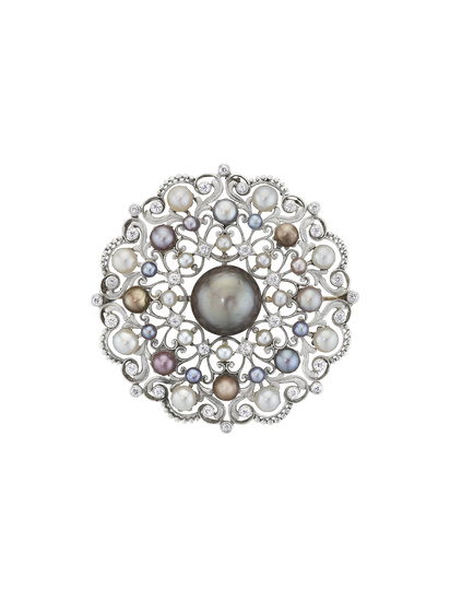 TIFFANY & CO. ANTIQUE NATURAL PEARL AND DIAMOND BROOCH, ATTRIBUTED TO PAULDING FARNHAM