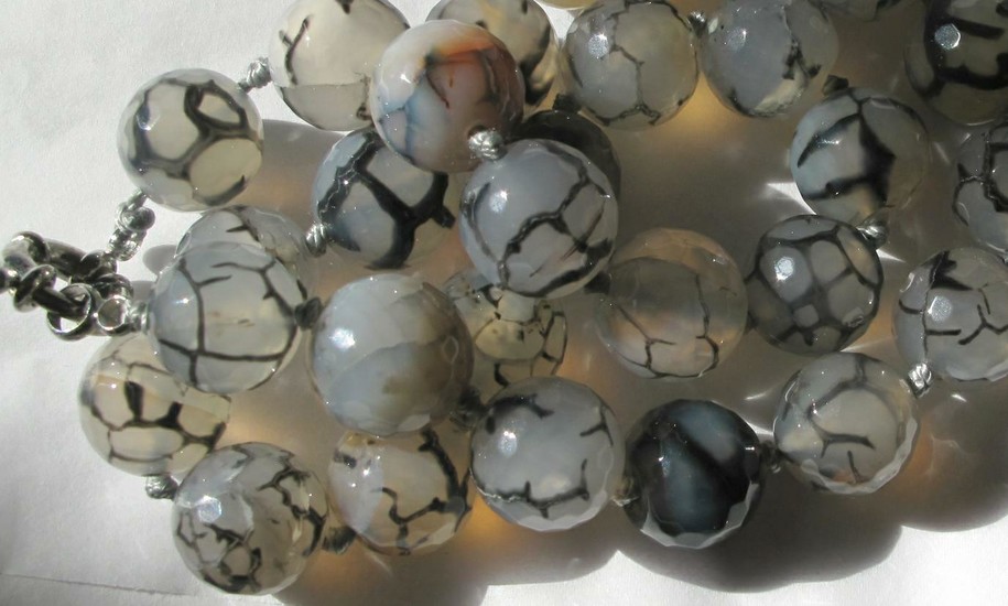 Unusual Vintage heavy glass bead necklace FR3SH