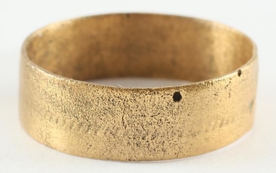 VIKING WEDDING RING, 866-1067 AD SZ 7 Â¾