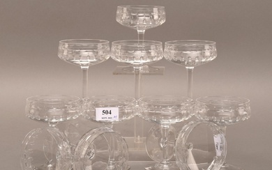 Val Saint-Lambert Lot de onze coupes à champagne Art déco en cristal taillé.