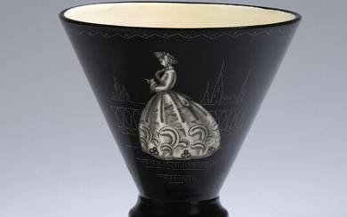 Vase im Stil von Dagobert Peche, Gmundner Keramik