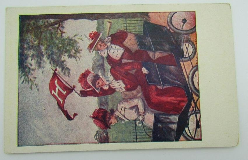 Vintage Postcard with Harvard female students in an antique car 140050