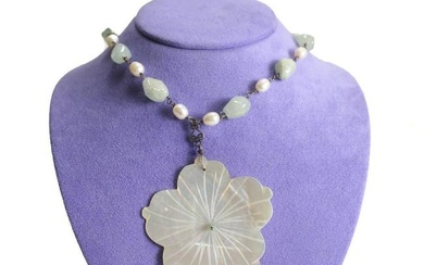 Vtg Mother of Pearl and Sterling Silver Hibiscus Necklace fresh water pearls