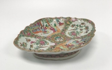 Rose Medallion Footed Tray