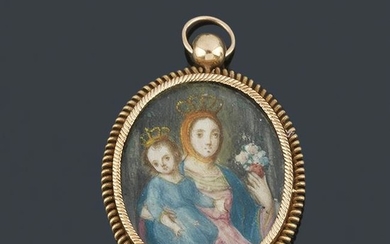 Religious medallion with Image of Virgin with Infant