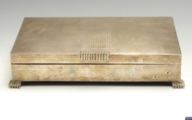 A modern silver mounted table cigarette box.