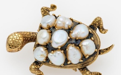 14k Baroque Pearl Turtle Brooch