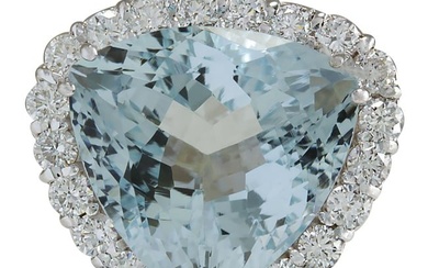 15.92 Carat Aquamarine 14K White Gold Diamond Ring