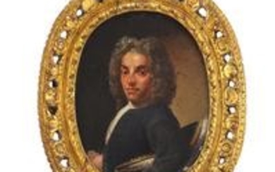 18th century oval portrait of a gentleman in formal