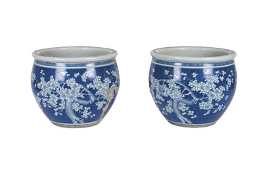 20th C Chinese porcelain planters