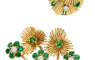55240: Van Cleef & Arpels Diamond, Emerald, Gold Jewel