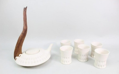 7 Piece Graf Modern Porcelain Tea Set, Teapot & 6 Cups