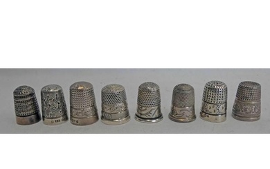 8 VARIOUS SILVER THIMBLES INCLUDING THE SPA NEWQUAY & 1 BY C...