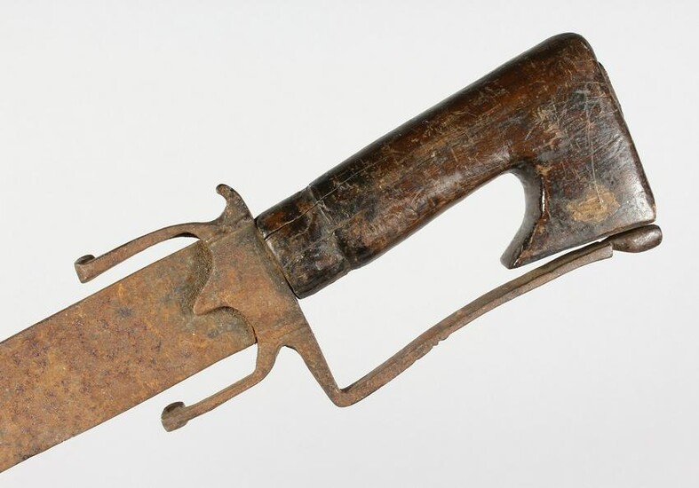 A 17TH/18TH CENTURY NORTH AFRICAN SWORD, probably