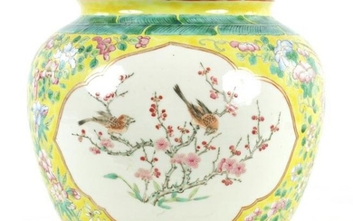 A CHINESE 19TH CENTURY FAMILLE ROSE JARDINIERE