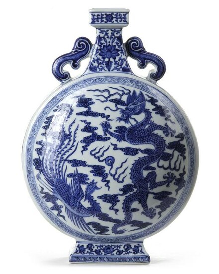 A CHINESE BLUE AND WHITE MOON-FLASK, CHINA