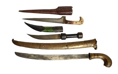A COLLECTION OF 19TH CENTURY AND LATER CEREMONIAL DAGGERS To...