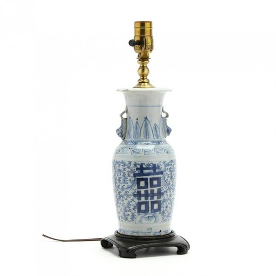A Chinese Blue and White Porcelain Vase Lamp