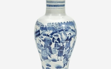 A Chinese blue and white porcelain tall baluster base