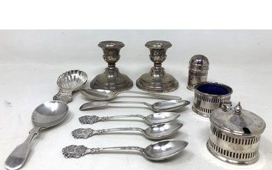 A Georgian style silver caddy spoon, another, assorted teasp...
