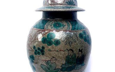 A Large Antique Chinese Crackle Glazed Famille Verte Ginger Jar Depicting Figural & Foliage Detail, Late Qing Dynasty