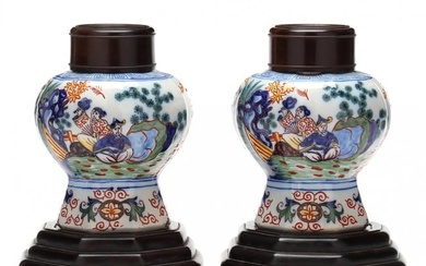 A Pair of Continental Porcelain Ginger Jars in the Chinese Style