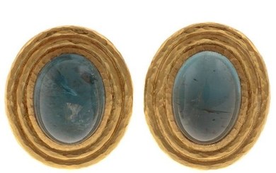 A Pair of Elizabeth Locke Aqua Earrings in 19K