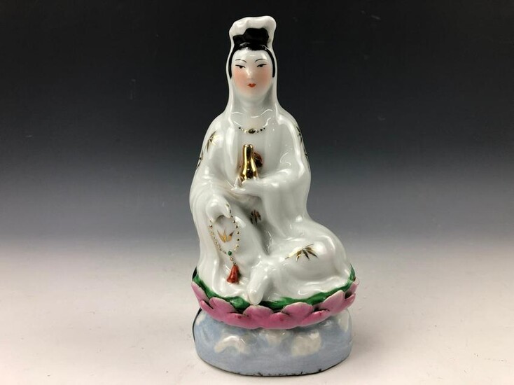A Porcelain Figure of Guanyin Avalokitesvara