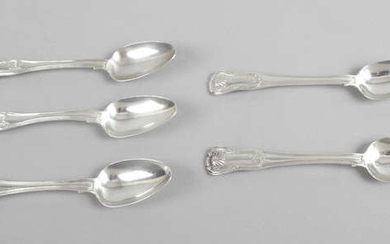 A set of five George IV Irish silver teaspoons.