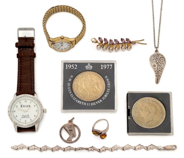 A small group of silver jewellery, coins and watches including: a watch by Eiger; an amber ring, approx. size N; a NatWest Queen Elizabeth II Silver Jubilee Crown; a 1951 five shilling coin and a dolphin design bracelet (a lot)