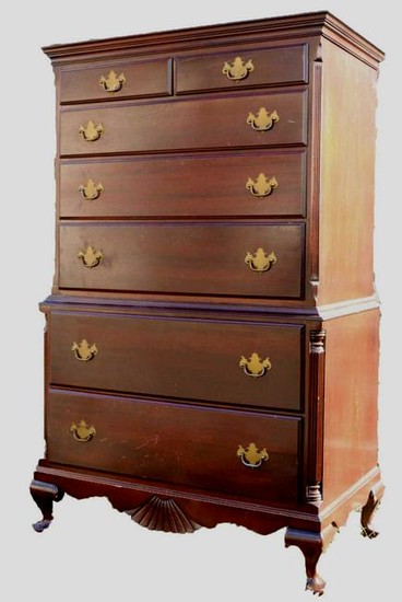 AMERICAN MAHOGANY CHEST ON CHEST