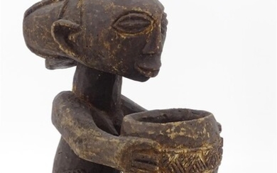 (-), Afrikaanse houten sculptuur met afbeelding van man...