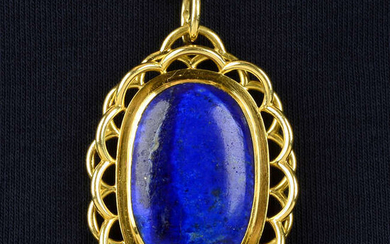 An early to mid 20th century 18ct gold lapis lazuli pendant.