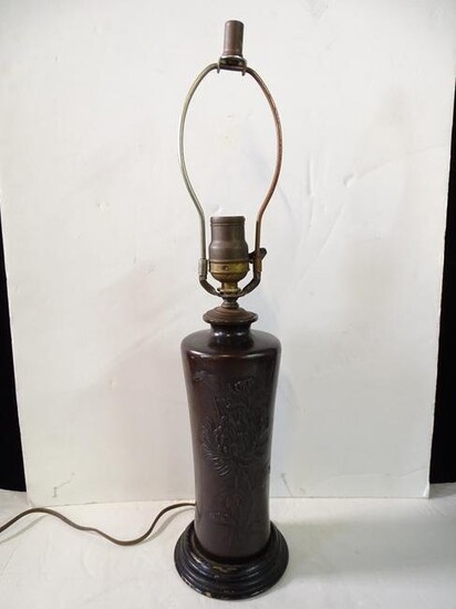 BRONZE JAPANESE LAMP W/ FLOWER AND BUTTERFLY MOTIF 20.25"H W/ HARP