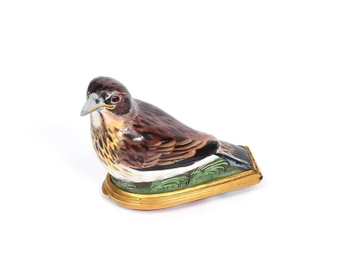 Bonbonnière en forme d'oiseau de Birmingham ou South Staffordshire vers 1760, modelée comme une grive,...
