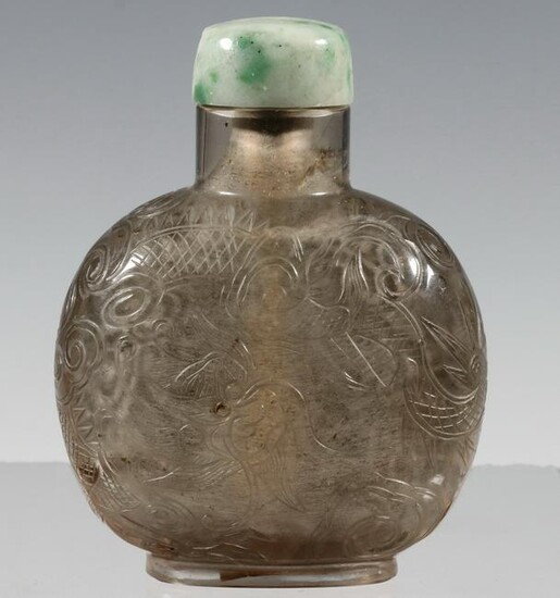 CHINESE CARVED AGATE SNUFF BOTTLE